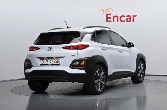 Hyundai Kona 1.6 Turbo 2WD Modern pop — пробег 93 741 км — фото 2 из 5