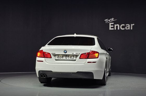 BMW 5-Series 520d xDrive M Aero Dynamic — пробег 238 064 км — фото 4 из 5