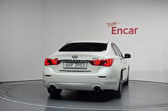 Infiniti Q50 3.5 Hybrid Smart Package — пробег 217 759 км — фото 4 из 5