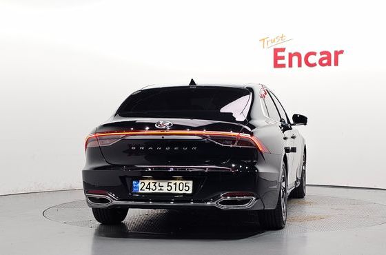 Hyundai Grandeur Le Blanc — пробег 61 237 км — фото 4 из 5