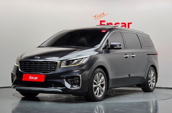 Kia Carnival Gasoline 9-Seater Noblesse Special — пробег 99 638 км — фото 1 из 5