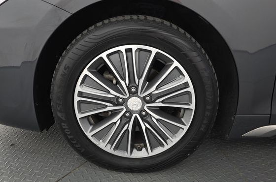 Hyundai Grandeur Premium — пробег 171 890 км — фото 5 из 5