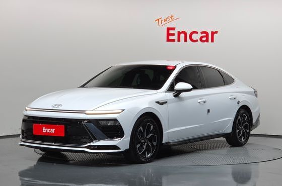 Hyundai Sonata 2.0 Premium — пробег 29 578 км — фото 1 из 5