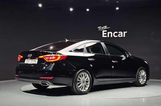 Hyundai Sonata 2.0 Smart — пробег 15 341 км — фото 2 из 5
