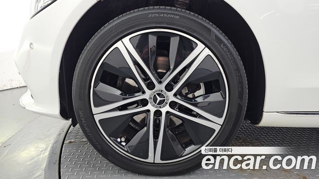 Mercedes-Benz C-Class из Кореи Encar