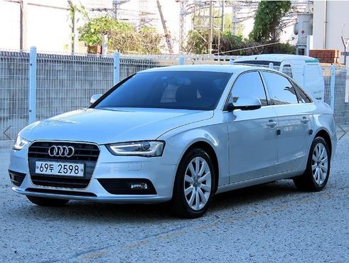 Audi A4 2.0 TDI B8 — пробег 165 581 км — фото 1 из 5