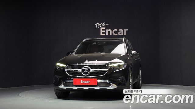 Mercedes-Benz GLC-Class GLC220 d 4MATIC — пробег 3 750 км — фото 3 из 5