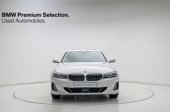 BMW 3-Series 320i — пробег 9 490 км — фото 3 из 5