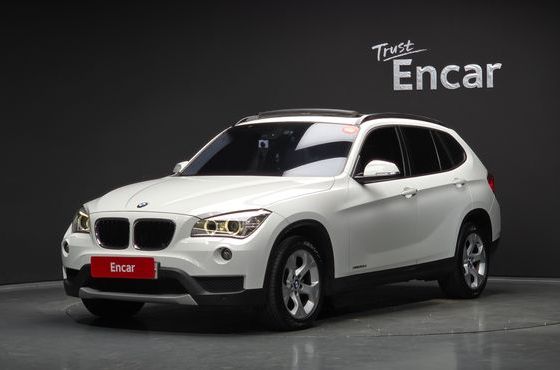 BMW X1 xDrive 20d — пробег 105 737 км — фото 1 из 5