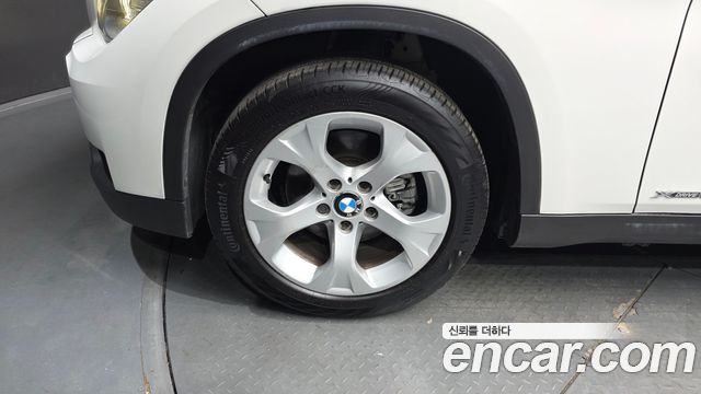 BMW X1 xDrive 20d — пробег 105 737 км — фото 5 из 5