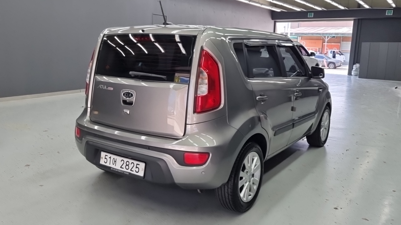 Kia Soul 1.6 GDI Luxury Standard — пробег 39 501 км — фото 2 из 5