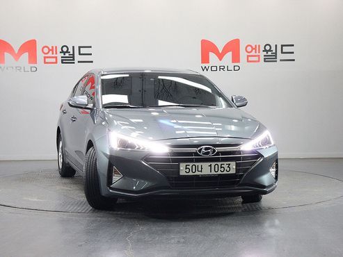 Hyundai AVANTE 1.6 Smart — пробег 72 310 км — фото 2 из 5