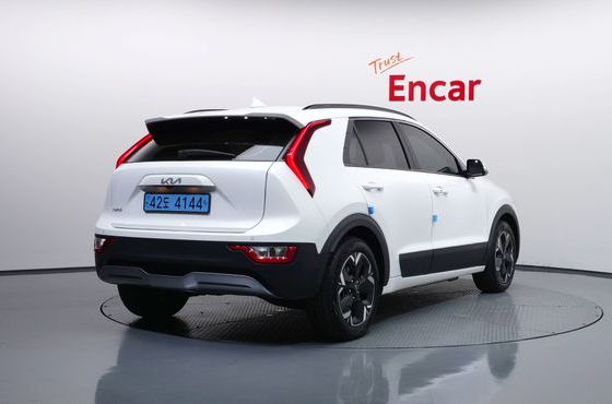 Kia Niro Air — пробег 123 200 км — фото 2 из 5