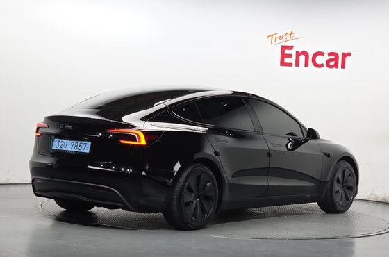 Tesla Model 3 RWD — пробег 14 235 км — фото 2 из 5