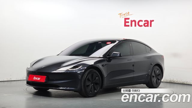 Tesla Model 3 RWD — пробег 18 247 км — фото 1 из 5