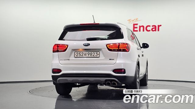 Kia Sorento из Кореи Encar