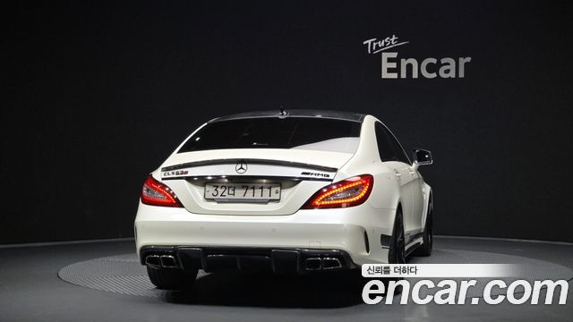 Mercedes-Benz CLS-Class CLS63 AMG 4MATIC — пробег 132 800 км — фото 4 из 5
