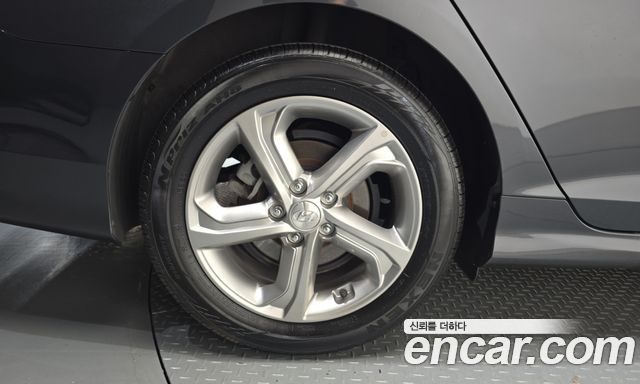 Hyundai Sonata 2.0 Smart Choice — пробег 43 754 км — фото 5 из 5