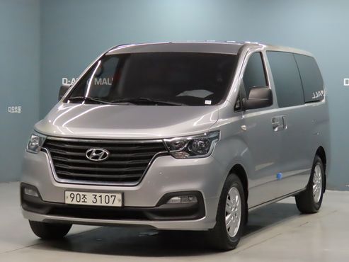 Hyundai Starex Van 3-Seater Smart — пробег 52 485 км — фото 1 из 5
