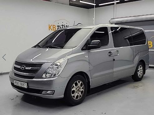 Hyundai Starex 5-Seater VAN CVX Premium — пробег 244 657 км — фото 2 из 5