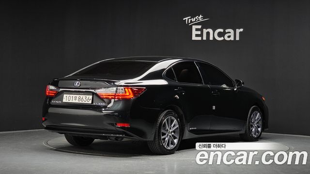 Lexus ES Supreme XV60 — пробег 163 963 км — фото 2 из 5