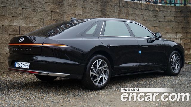 Hyundai Grandeur 2,5 Gasoline 2WD Premium — пробег 23 000 км — фото 4 из 5
