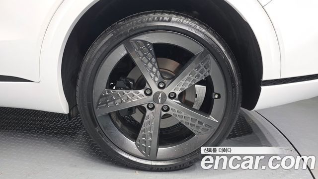 Genesis GV70 из Кореи Encar