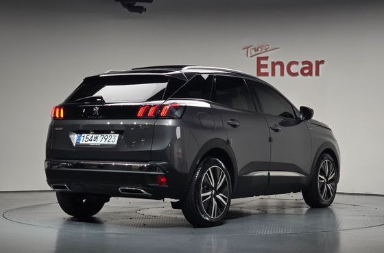 Peugeot 3008 1.2 Pure Tech GT — пробег 7 289 км — фото 2 из 5