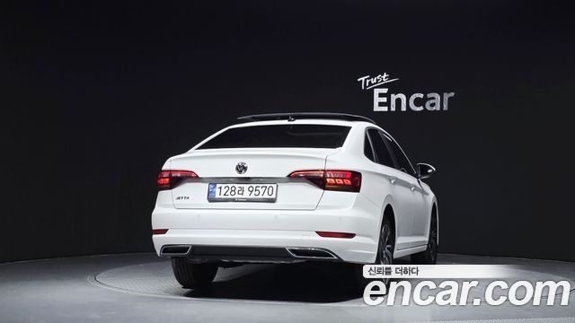 Volkswagen Jetta 1.4 TSI Prestige — пробег 14 246 км — фото 4 из 5