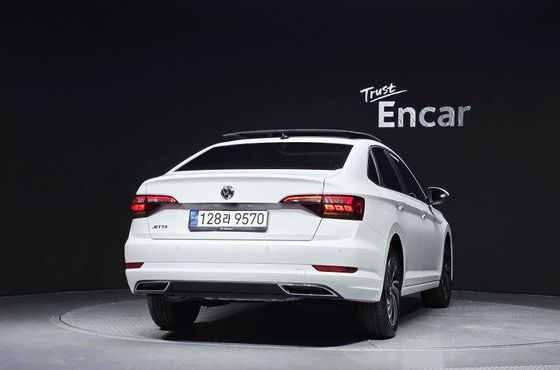 Volkswagen Jetta 1.4 TSI Prestige — пробег 14 246 км — фото 4 из 5