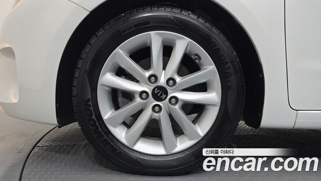 Kia K3 из Кореи Encar