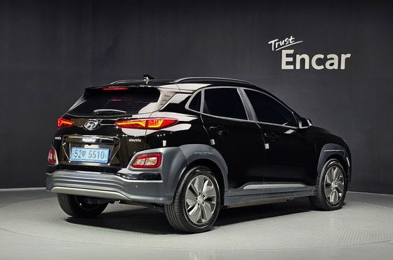 Hyundai Kona Premium — пробег 286 450 км — фото 2 из 5
