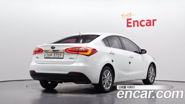 Kia K3 из Кореи Encar