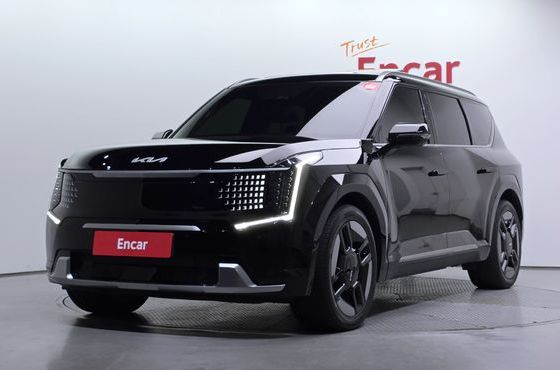 Kia EV9 Long Range 4WD Earth — пробег 69 371 км — фото 1 из 5
