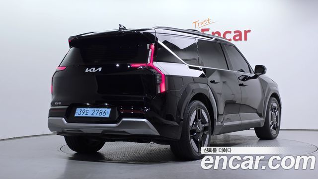 Kia EV9 из Кореи Encar