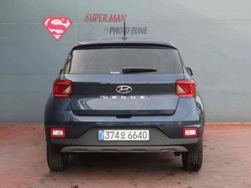 Hyundai Venue 1.6 Smart — пробег 4 106 км — фото 4 из 5