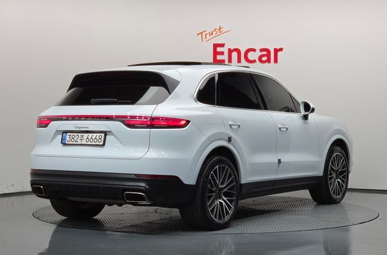 Porsche Cayenne 3.0 — пробег 109 462 км — фото 2 из 5