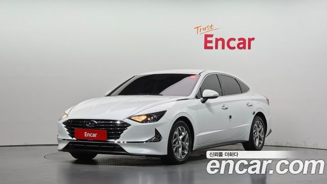 Hyundai Sonata 2.0 Smart — пробег 109 008 км — фото 1 из 5