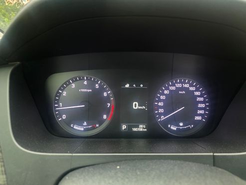 Hyundai Sonata 2.0 Premium Special — пробег 160 877 км — фото 5 из 5