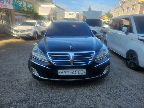 Hyundai Equus VS380 Prestige VIP PACK I — пробег 240 000 км — фото 2 из 5