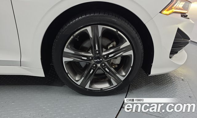 Kia K5 из Кореи Encar