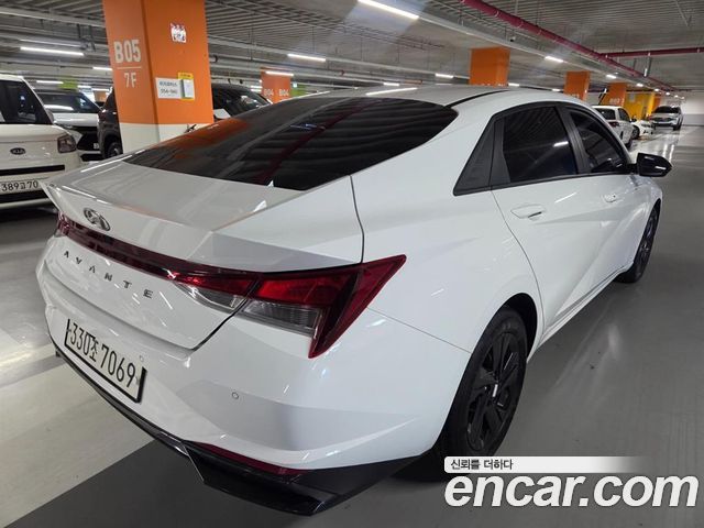 Hyundai AVANTE Smart — пробег 68 132 км — фото 3 из 5