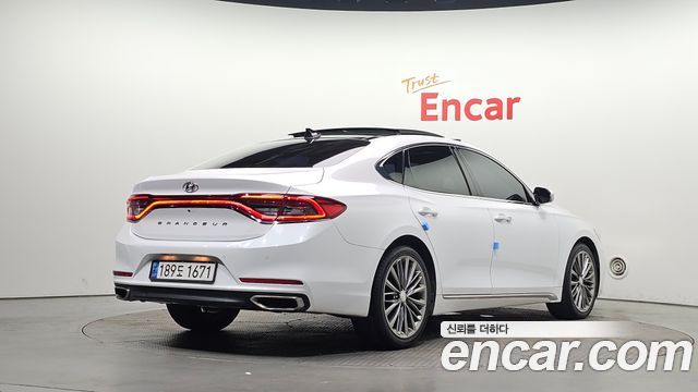 Hyundai Grandeur из Кореи Encar