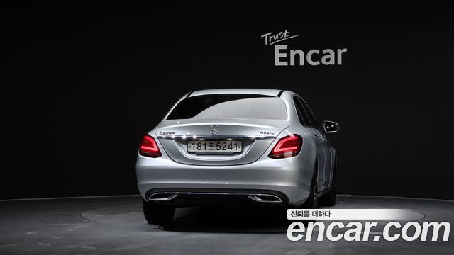 Mercedes-Benz C-Class из Кореи Encar