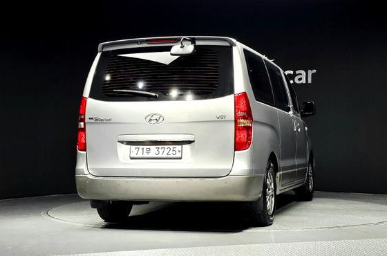 Hyundai Starex 11-Seater Wagon Modern Special — пробег 126 075 км — фото 4 из 5