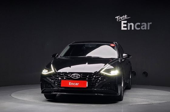 Hyundai Sonata 2.0 Premium Plus — пробег 30 230 км — фото 3 из 5