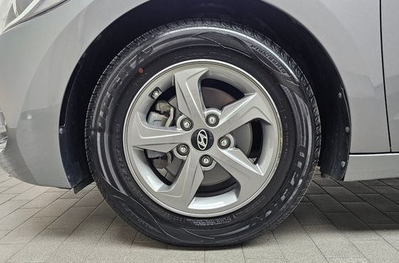 Hyundai AVANTE 1.6 GDI Smart — пробег 58 450 км — фото 5 из 5