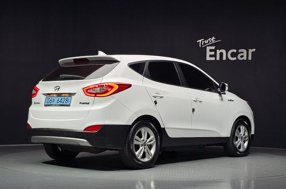 Hyundai Tucson Hydrogen(Fuel Cell) 2WD — пробег 57 743 км — фото 2 из 5
