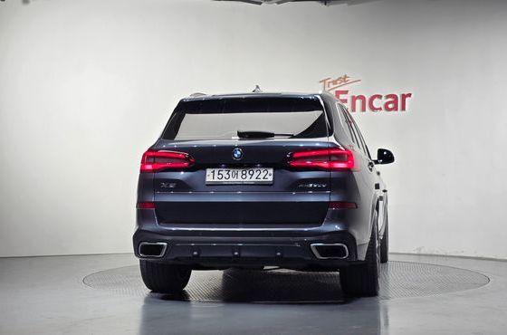 BMW X5 xDrive 30d M Sport — пробег 52 466 км — фото 4 из 5