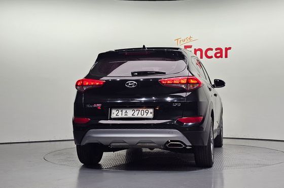 Hyundai Tucson Diesel 1.7 2WD Premium — пробег 147 687 км — фото 4 из 5